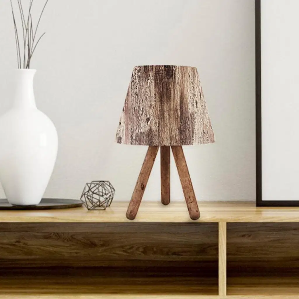 Üç Ayaklı Ahşap Abajur Ağaç Desen Pvc Başlık Gece Lambası 