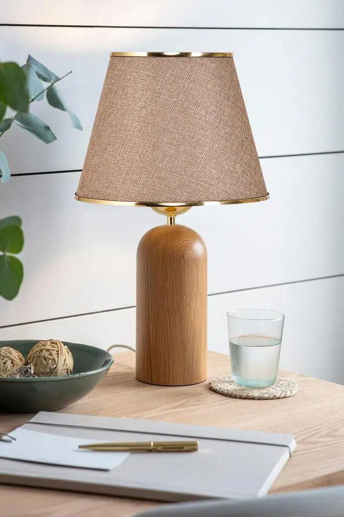 Silos Masif Ahşap Ayaklı Gold Detaylı Kumbeji Kumaş Şapkalı Dekoratif Abajur