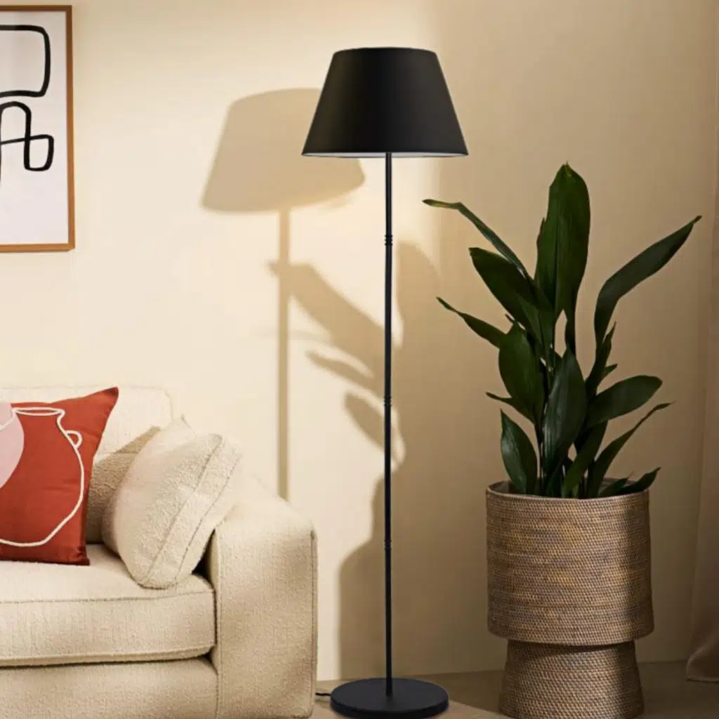 Art Siyah Metal Ayaklı Siyah Konik Kumaş Başlık Lambader Salon Yatak Odası Köşe Lambası