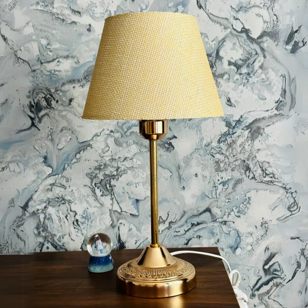 Royal Gold Metal Ayaklı Abajur Kahve Hasır Kaplama Başlık Yatak Odası Abajur Salon Masa Lambası